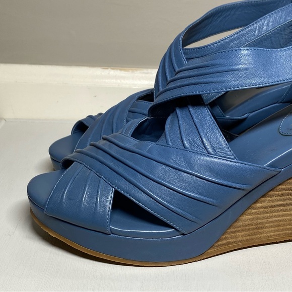 Cole Haan Wedge Sandals Women’s Size 8 B Dusty Blue Open Toe Shoes Zip Up Back - Picture 4 of 16